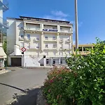 Marquette Lourdes