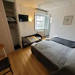 Marquette Hotell 2*