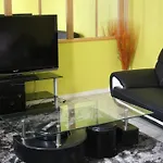 Marquette Hotell 2*
