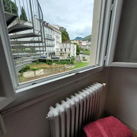 Marquette Hotel Lourdes