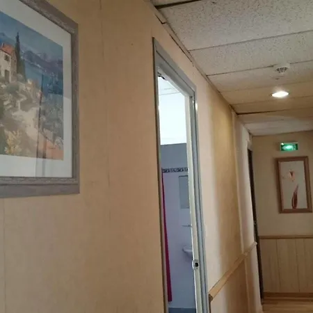Hotel Marquette 2*