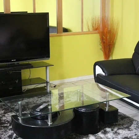 Marquette Hotel 2*