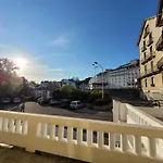 Hotel Marquette 2*